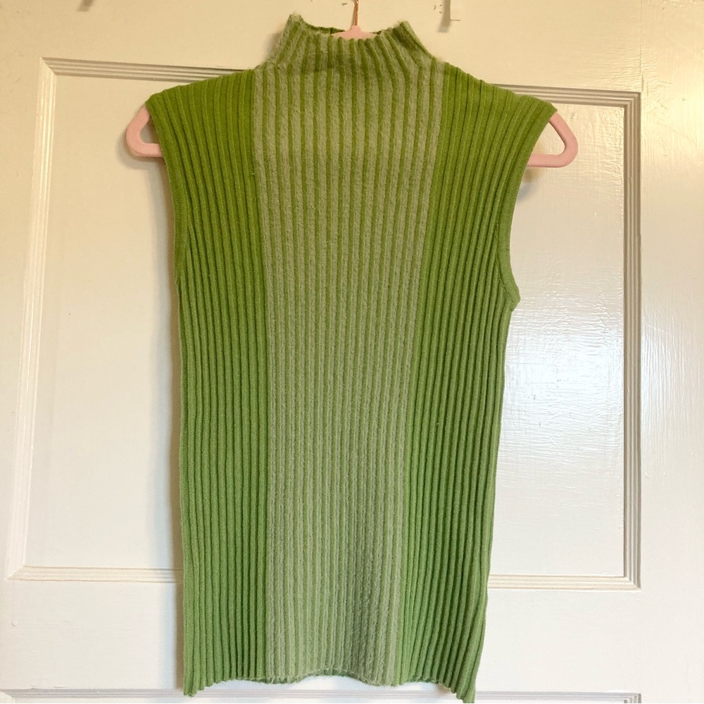 Color block green mock neck sweater